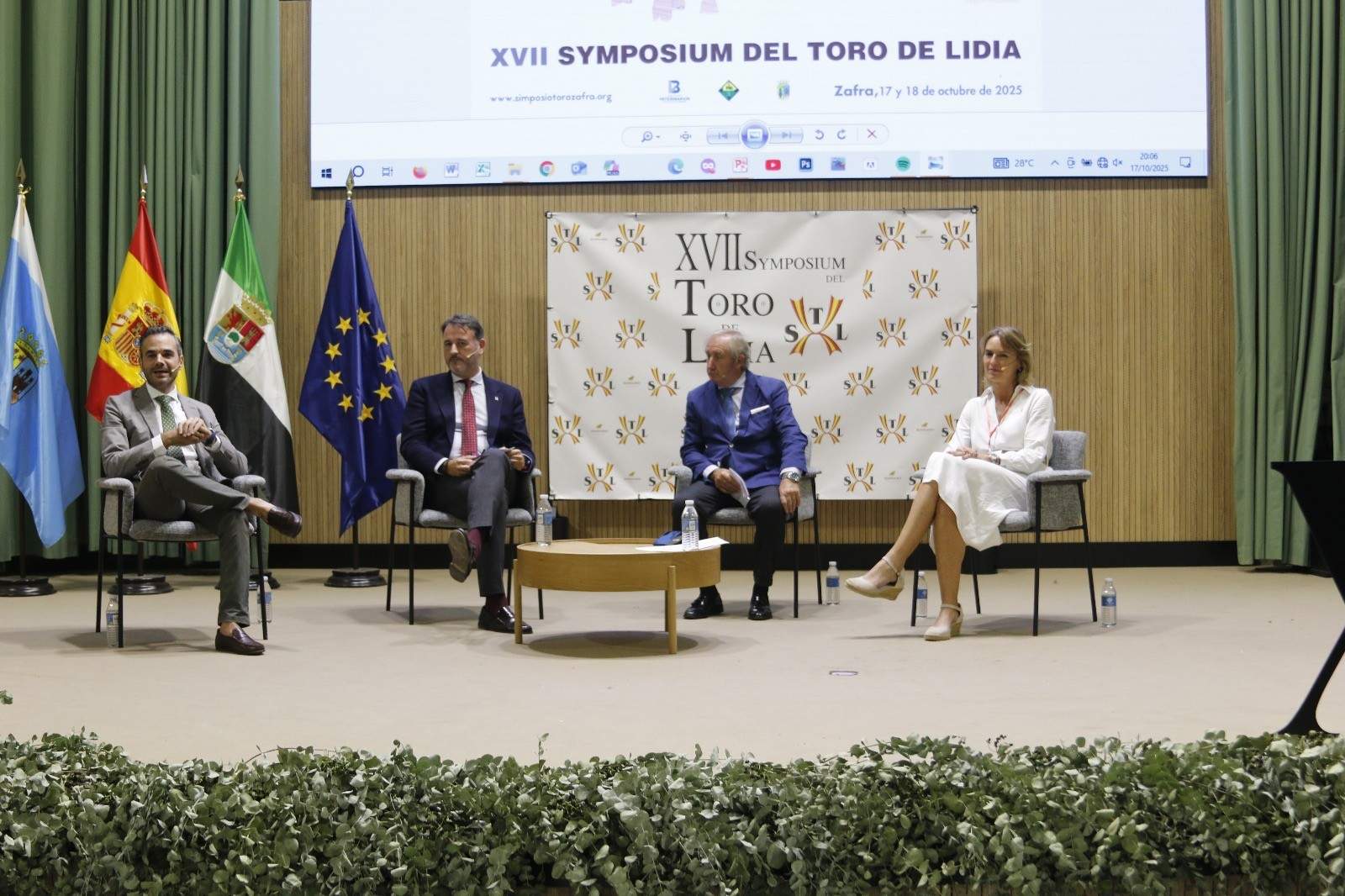 Lorena de la Fuente reivindica en Zafra la singularidad del toro bravo en la lucha contra la tuberculosis bovina