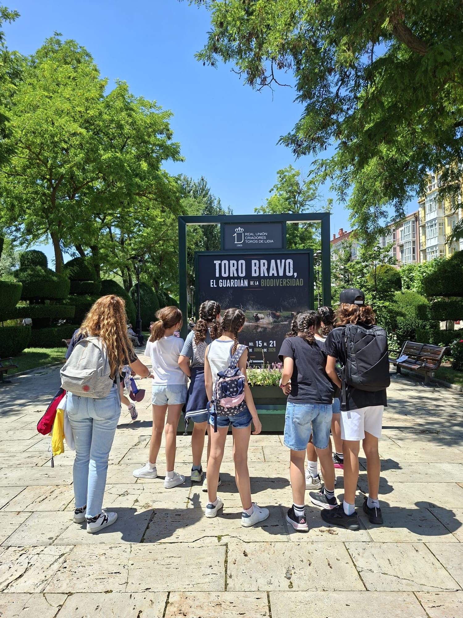 La exposición “Toro Bravo, el guardián de la biodiversidad” supera los 15.000 visitantes en Burgos
